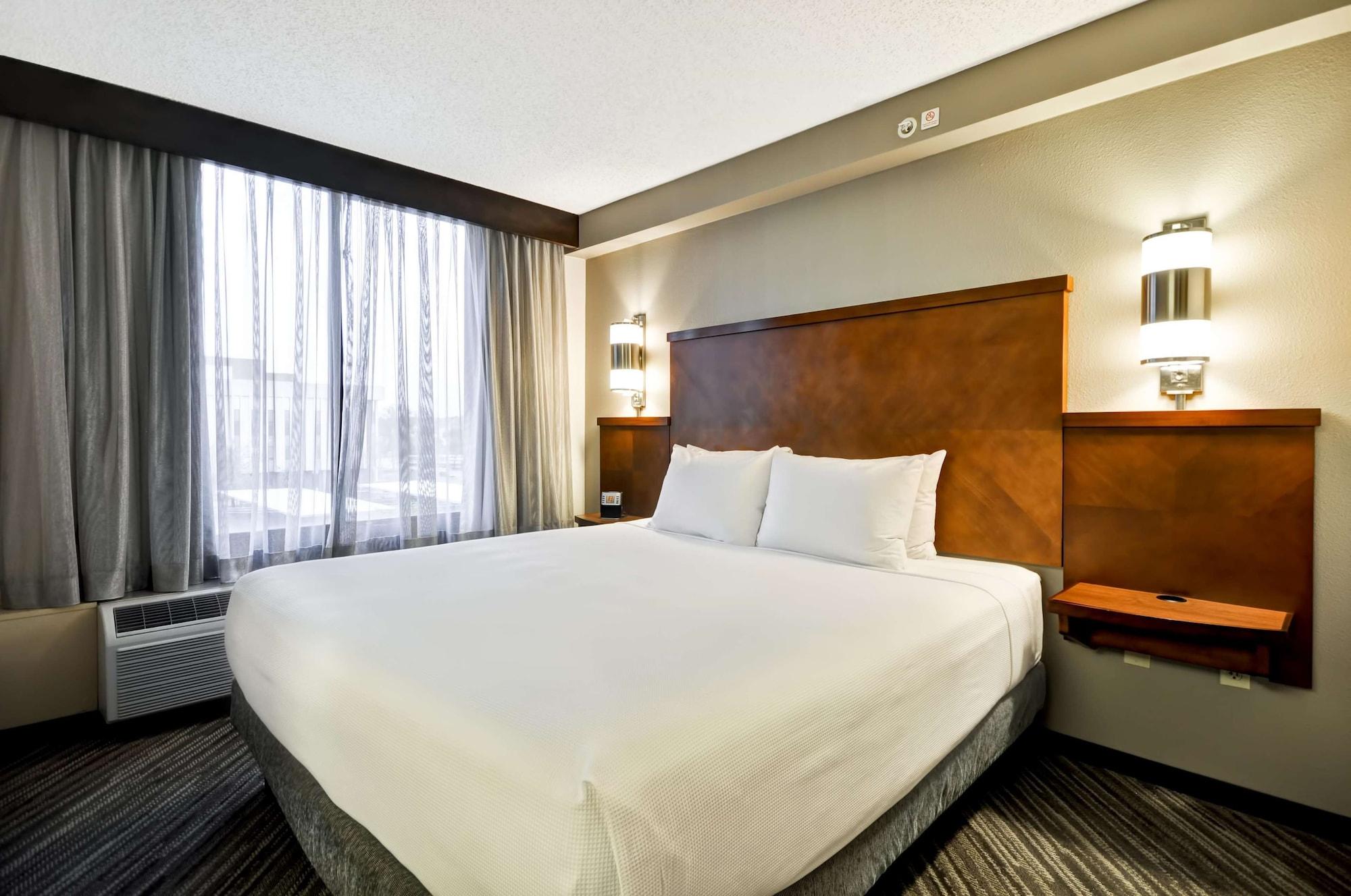 Hyatt Place Albuquerque Uptown Екстериор снимка
