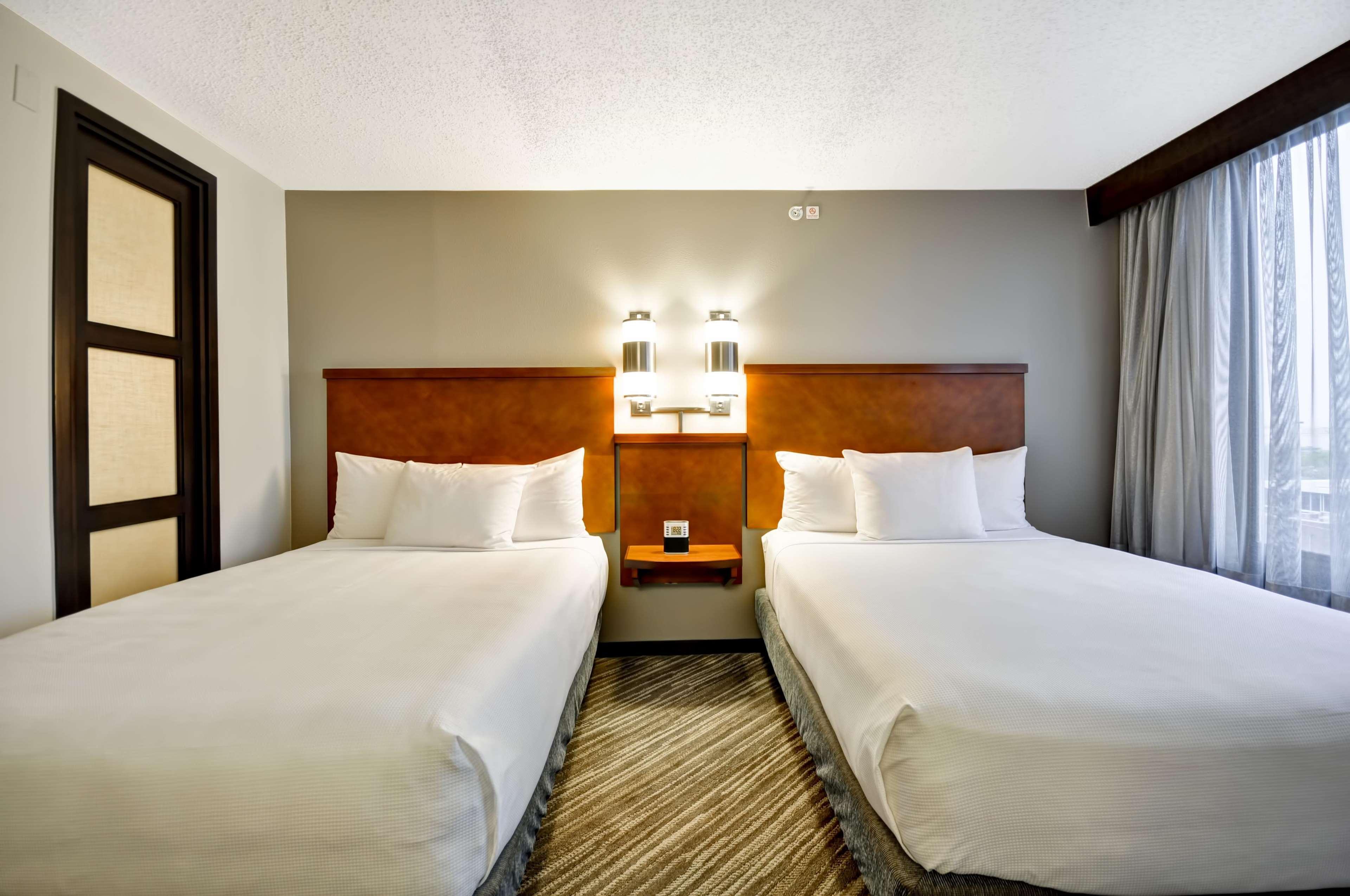Hyatt Place Albuquerque Uptown Екстериор снимка