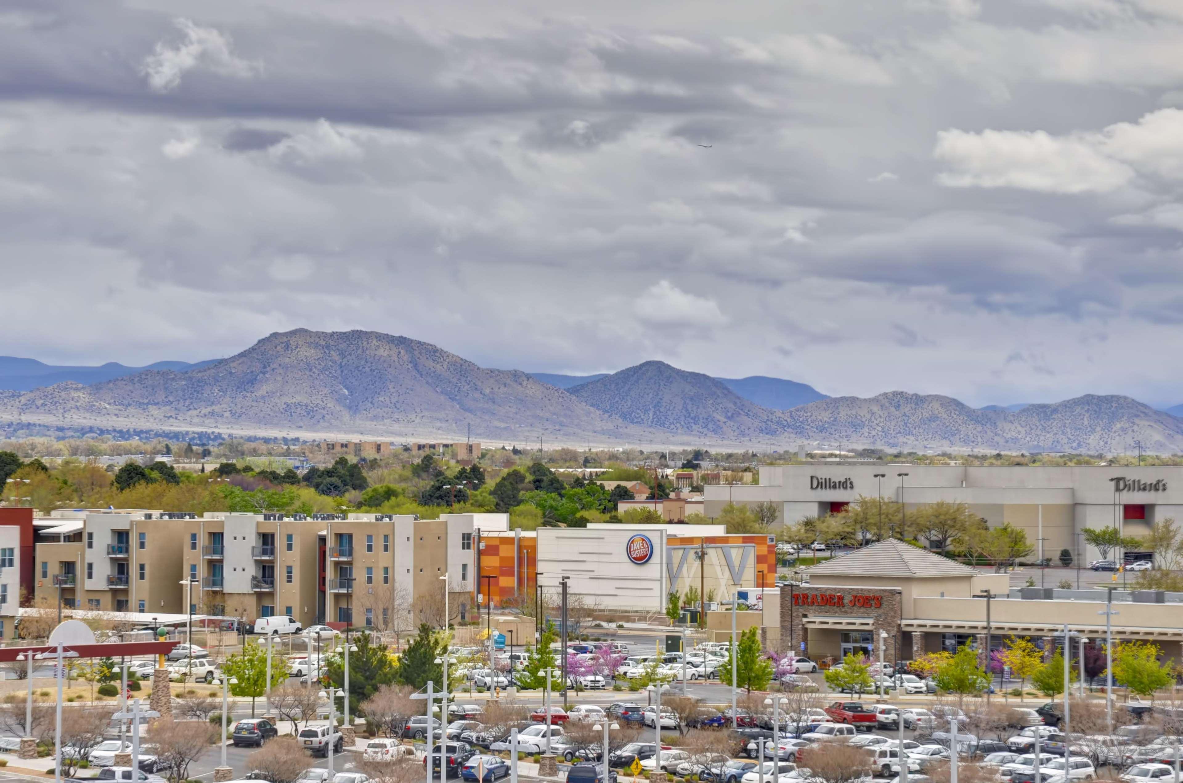 Hyatt Place Albuquerque Uptown Екстериор снимка